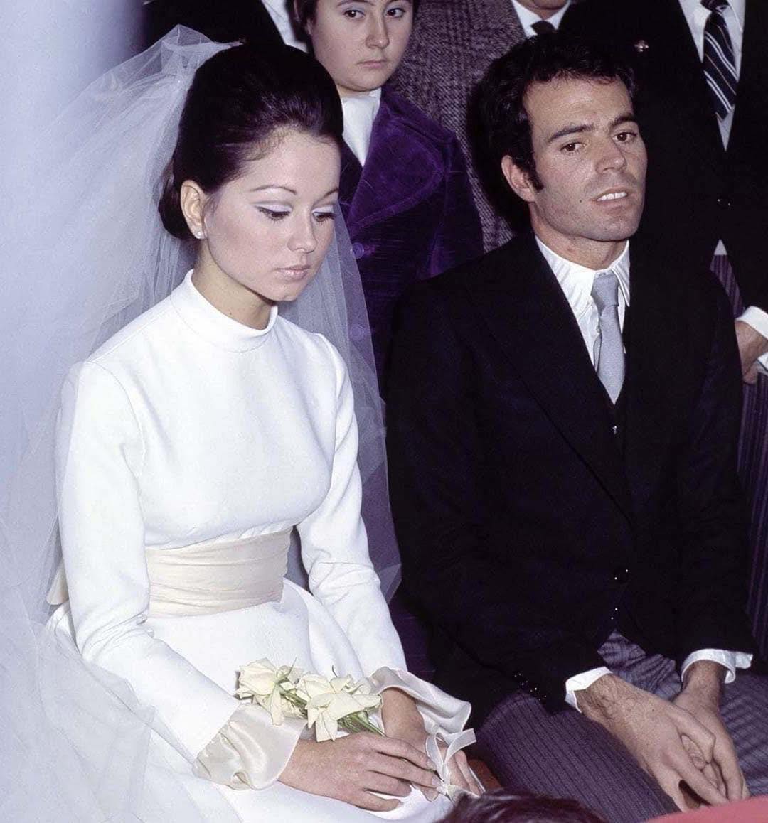 La storia di Isabel Preysler e del suo celebre ex marito che continua a incantare